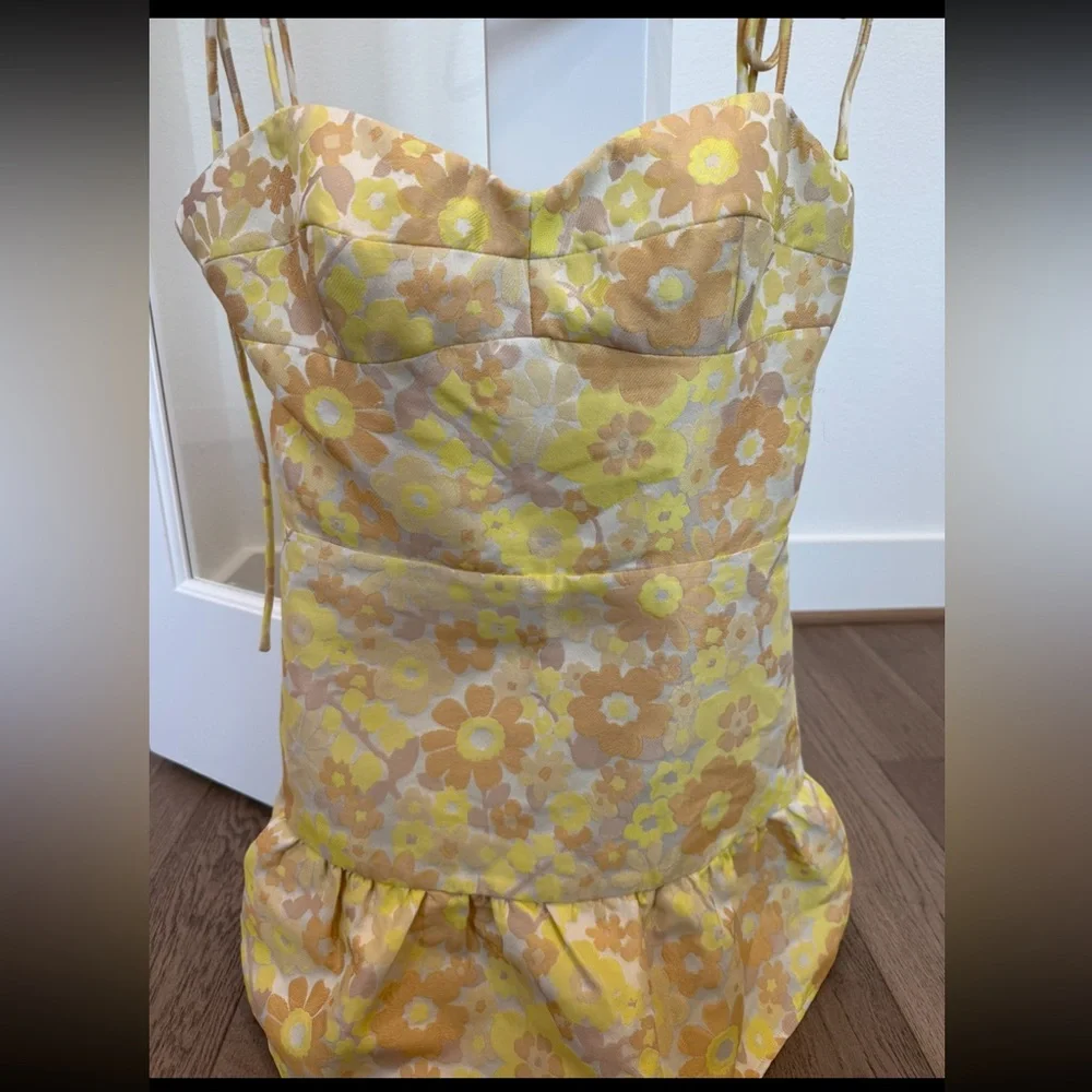 Amanda Uprichard Champagne Skort Romper In Yellow Brocade - Picture 2 of 4